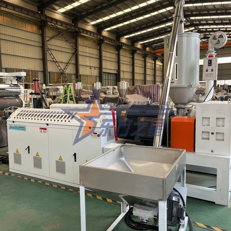 Oprema za protizdrsne podloge TPE industrijskega razreda